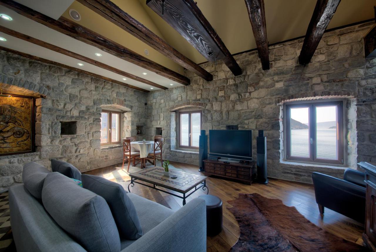 Kazerma Apartment Perast Exterior foto