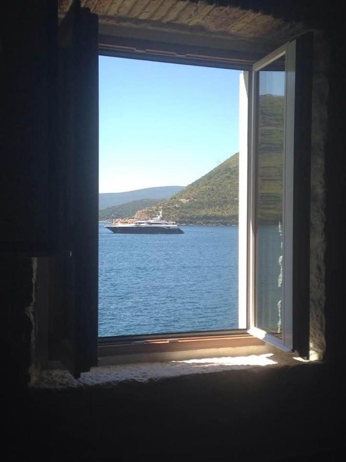 Kazerma Apartment Perast Exterior foto